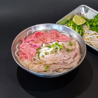 Pho Tai Gau *